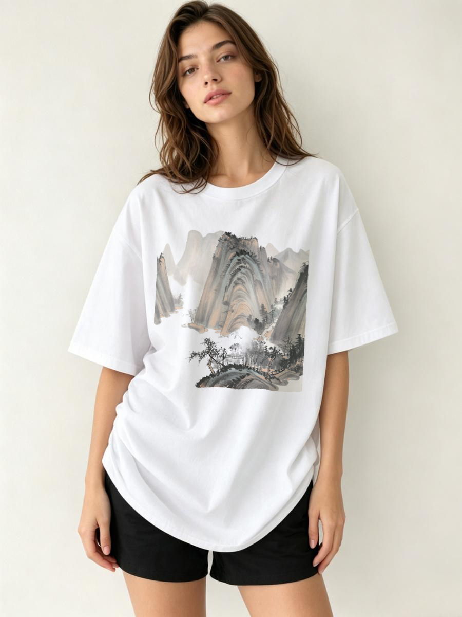 Streetwear Brand Logos - T-Shirt Streetwear Oversize con Stampa Grafica,