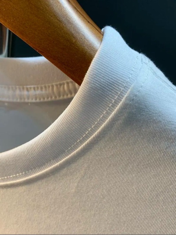T-shirt a maniche corte in pur - Streetwear Brand Flower recensione e prezzo
